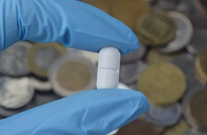 Государство сэкономило свыше 36 млрд тенге за счет снижения закупочных цен на препараты – Бектенов