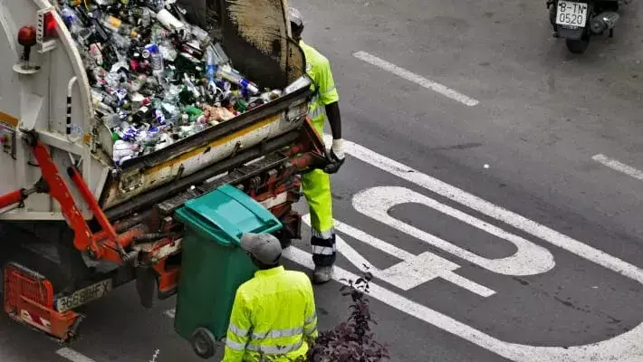 Жители Ташкентской области переплатили за вывоз мусора 8,8 млрд сумов
