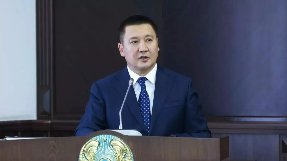 Павлодар облысы әкімінің әпкесі көлікті мас күйінде айдағаны үшін 15 тәулікке қамалған