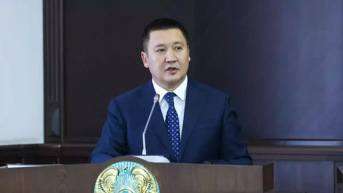 Павлодар облысы әкімінің әпкесі ішіп алып көлік тізгіндеген