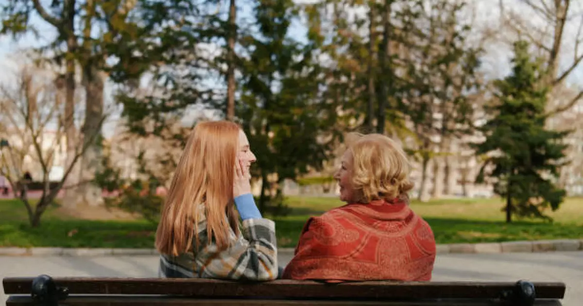   Ауладағы кемпірлермен сөйлесудің өзі эмоционалды күйзелісті басады – Екатерина Миронова   