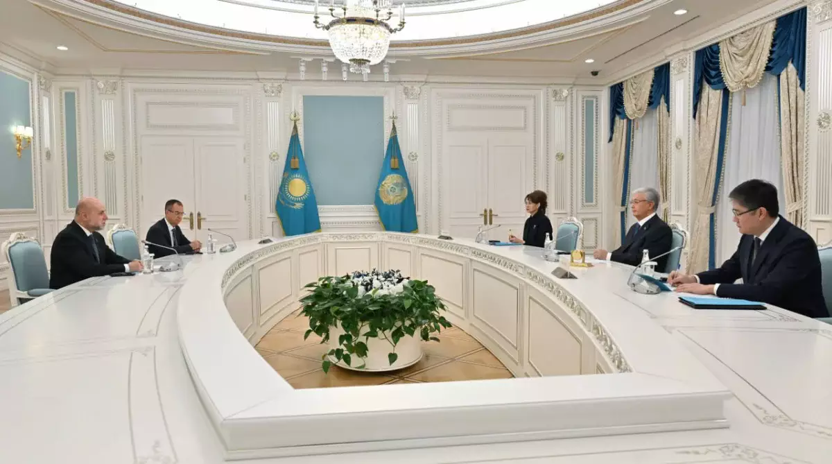 Токаев пригласил президента Палестины в Астану