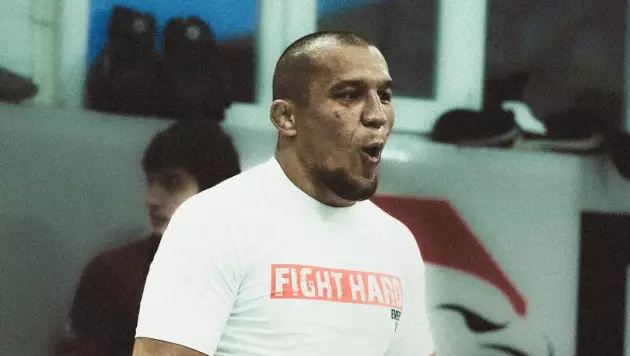 "Казахстанский Макгрегор" получил бой с двукратным чемпионом: подробности