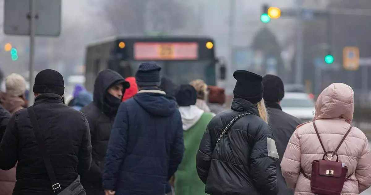  Алматыда автобусқа мінген 2 әйел бір-бірімен төбелескен (ВИДЕО) 