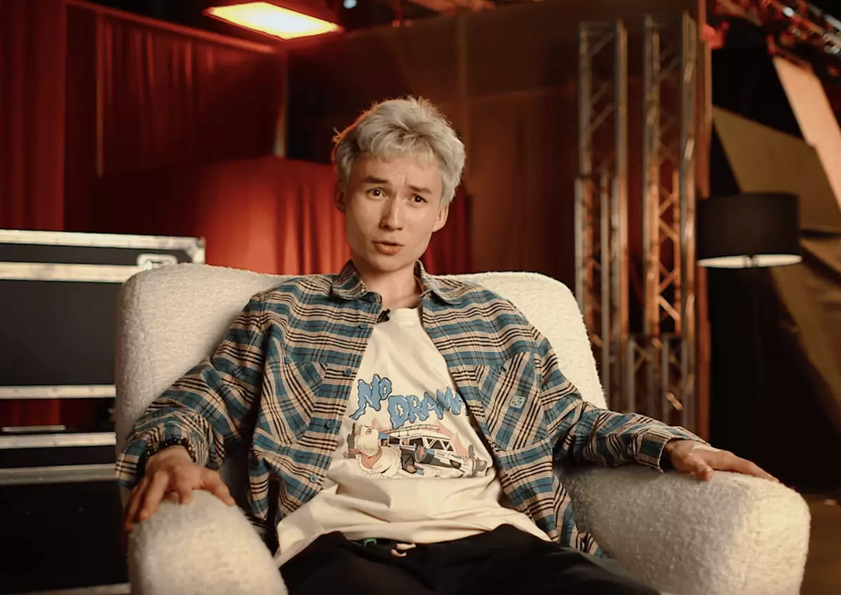 Казах стал победителем шоу Азамата Мусагалиева (ВИДЕО)