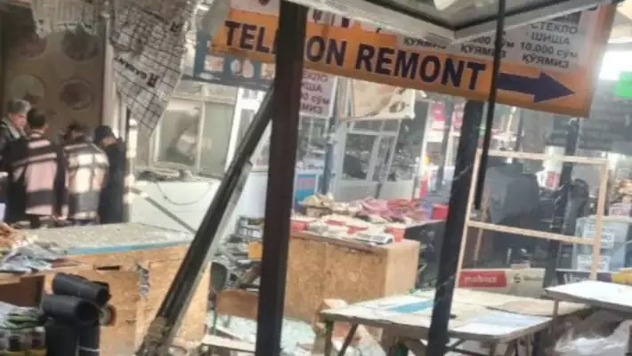 На рынке в Гулистане произошел взрыв газа, есть пострадавшие