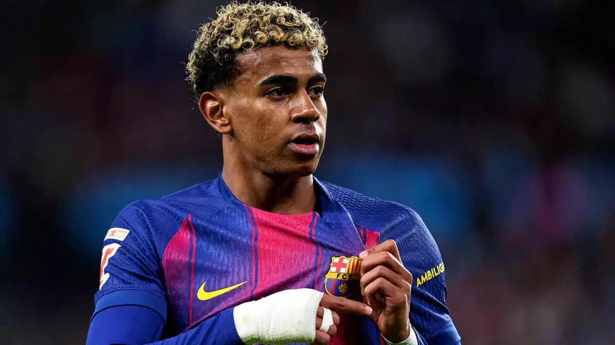 Ламин Ямал: “Танымалдылықтан шаршадым, қарапайым өмір сүргім келеді“