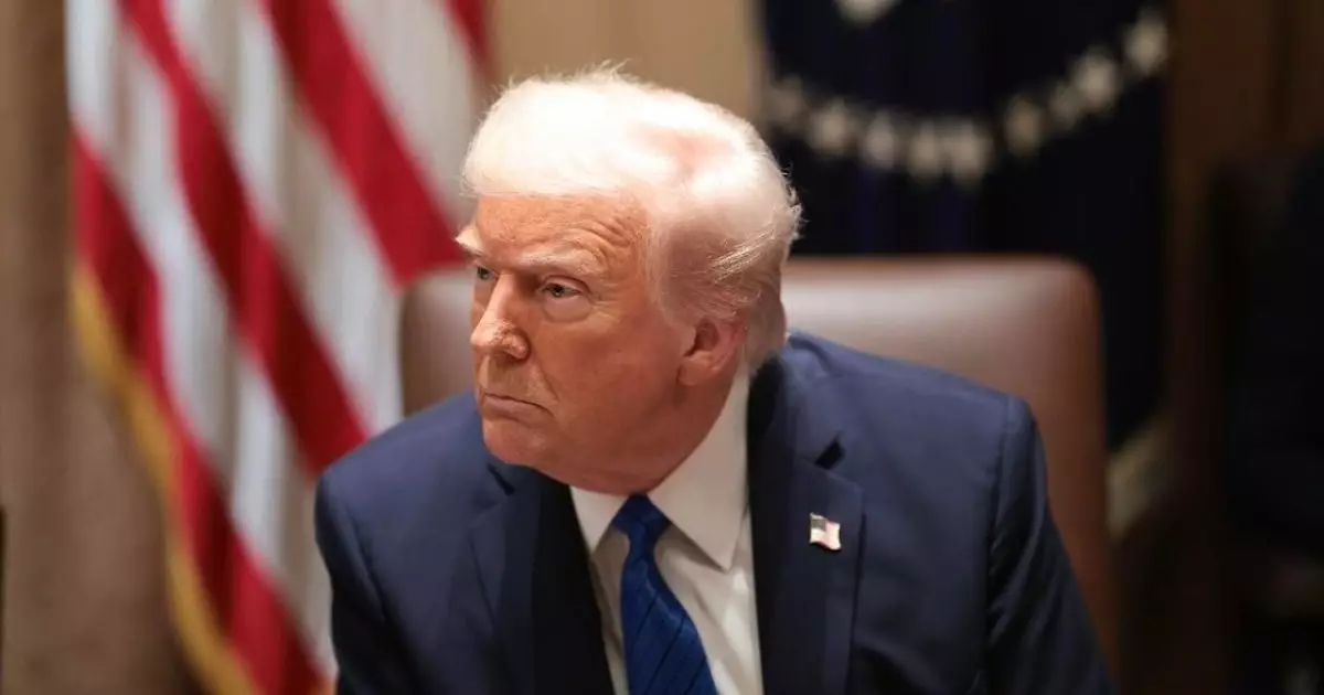  `Отставкаға беріп, дереу елден кет`: Шұғыл! Трамп күтпеген мәлімдеме жасап, елді дүрліктірді 