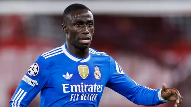 Защитник "Реала" травмировался спустя неделю после возвращения на поле