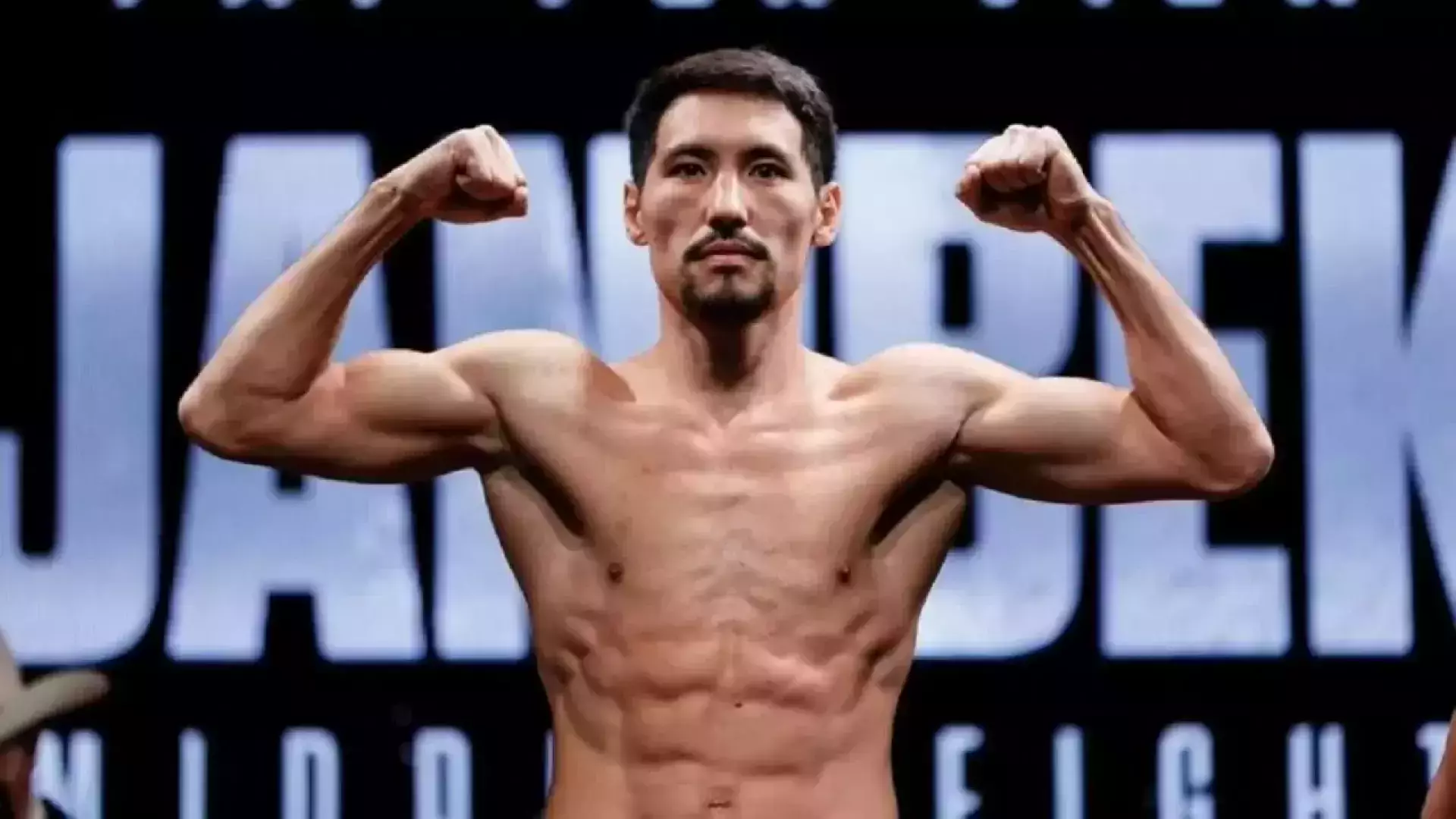 Алимханулы сделал громкое заявление перед боем за три пояса