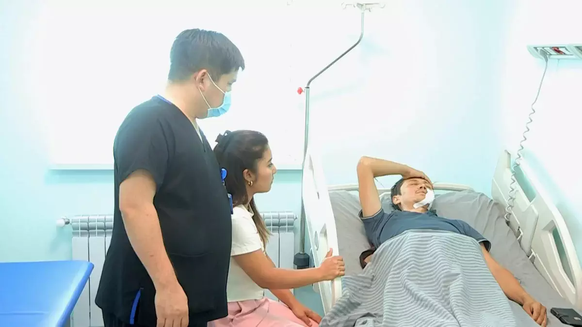 Автобус жүргізушісін балғамен ұрған шымкенттік жас жігіт түрмеге қамалды ма