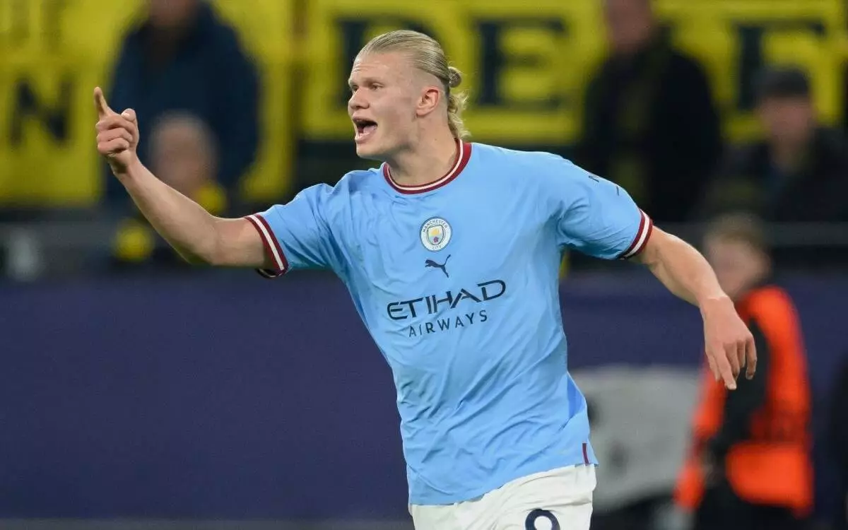 Холанд быстрее всех в истории АПЛ забил 100 голов