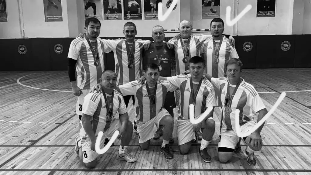 “7 адам қаза тапты”. Шұғыл! Танымал футбол ардагерлері сұмдық жол апатына түсті (ВИДЕО)