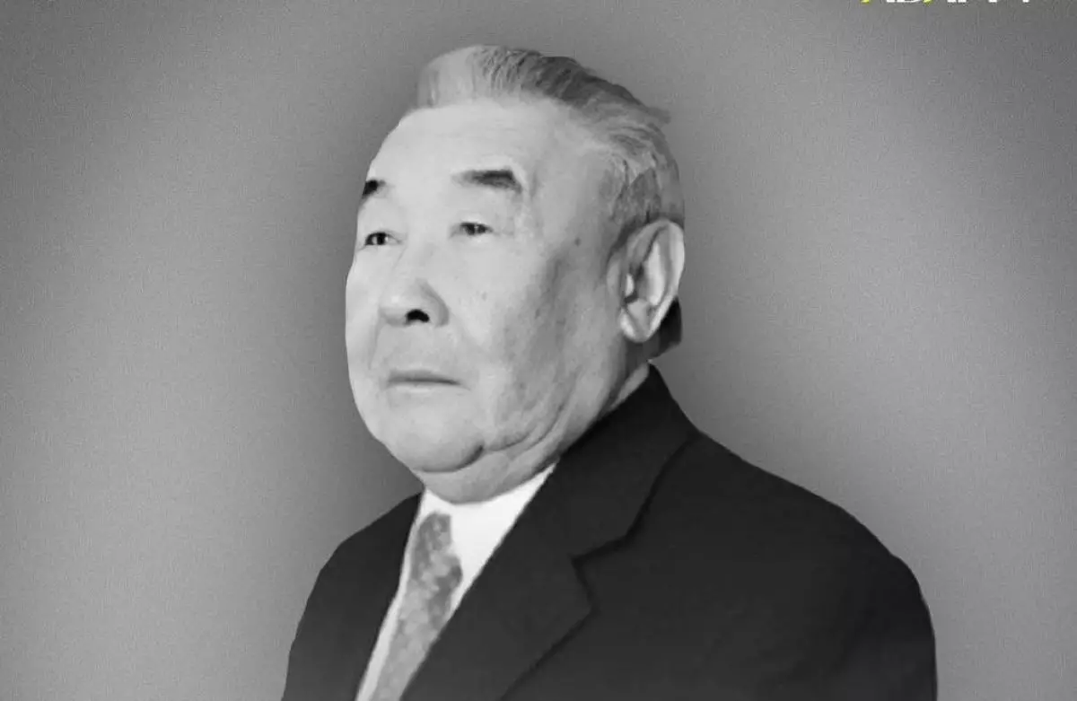 Қоғам және мемлекет қайраткері, ғалым Жабайхан Әбділдин дүниеден озды