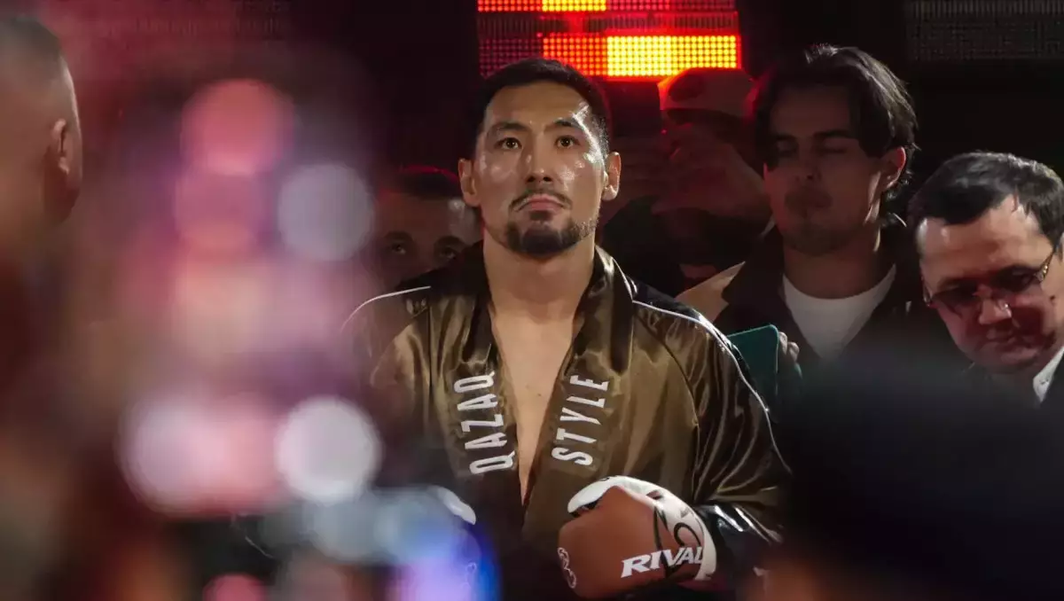 Ресми: Жәнібек Әлімханұлы мен Эрисланди Лара жекпе-жегі өтпейді