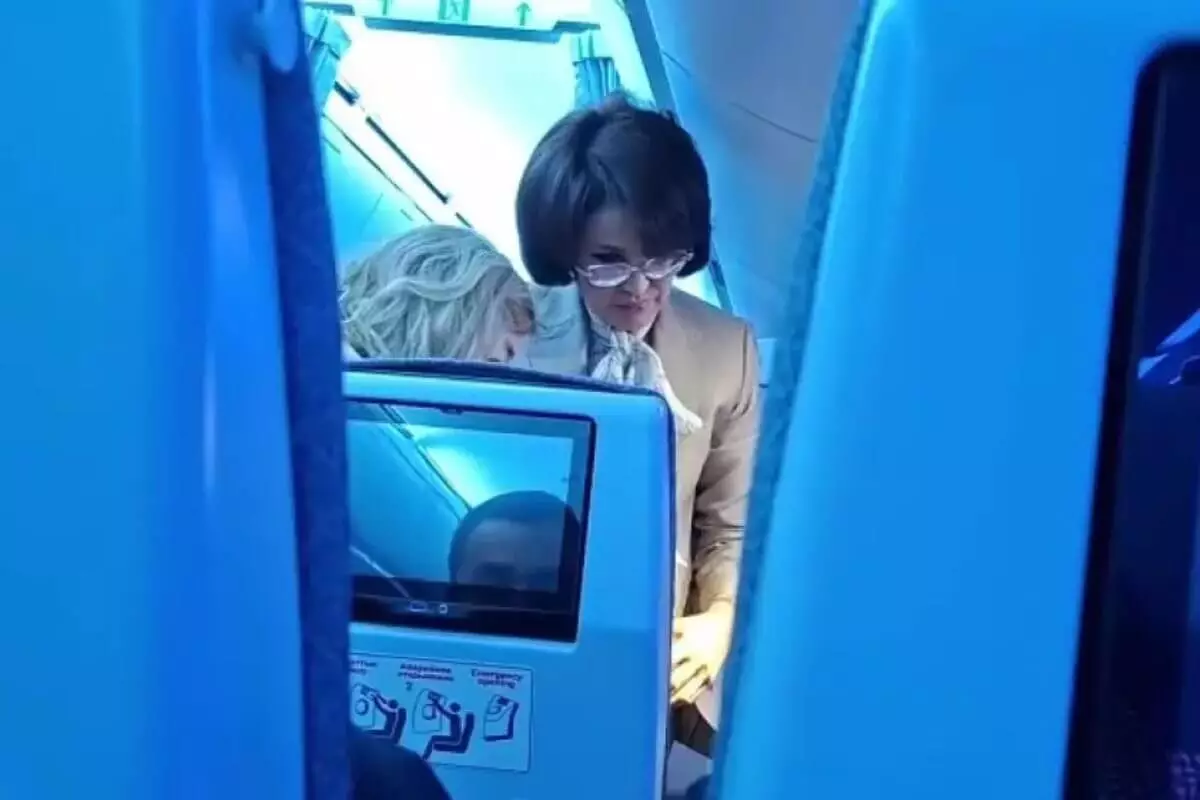 «Кез келген дәрігер дәл солай істейтін еді»: министр резонансты видеоға қатысты пікір білдірді