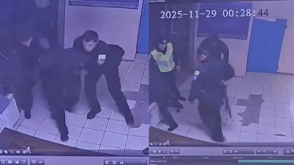 Алматы вокзалында пышақ ұстаған ер адам ұсталды