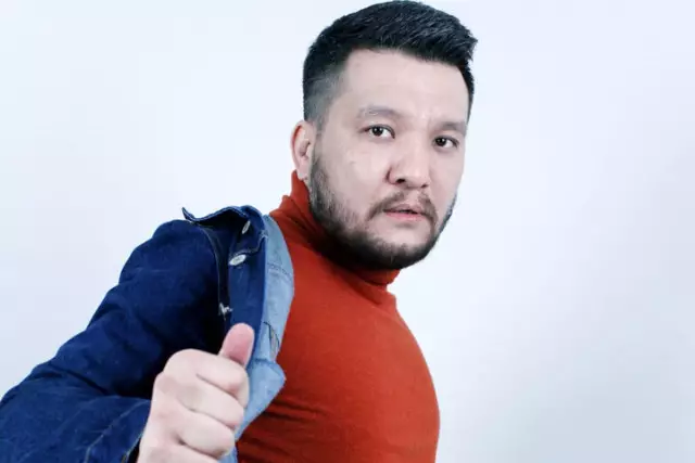 Нышанбек Жубанаев 4 қыздың әкесі атанды