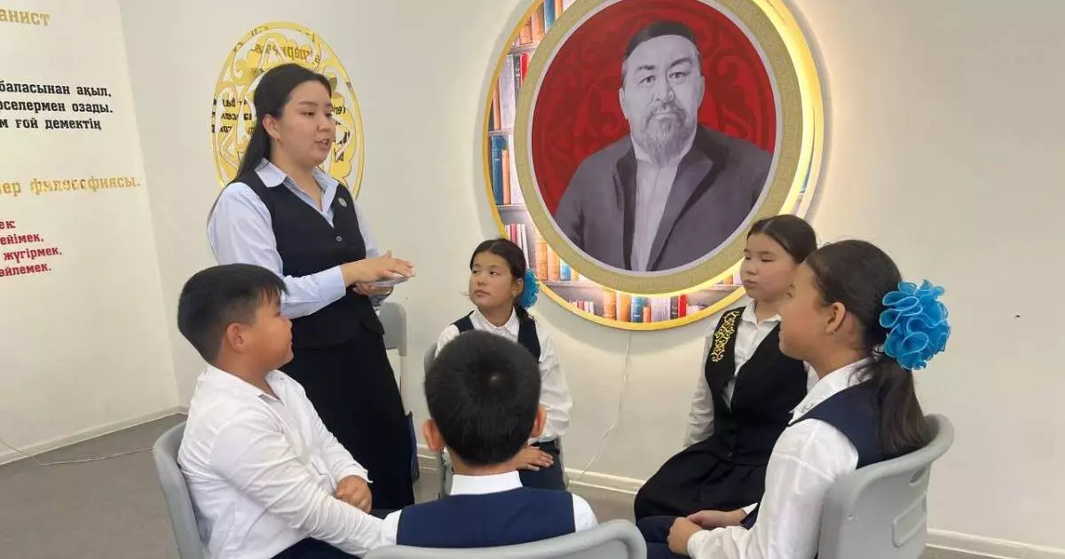  Маңғыстаулық ұстаз мектепішілік буллингтің алдын алуға арналған ойын шығарды 