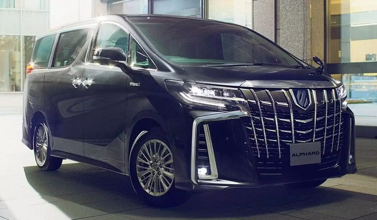 В Казахстане хотят запретить перевозки на праворульных авто: рост ДТП на 27%