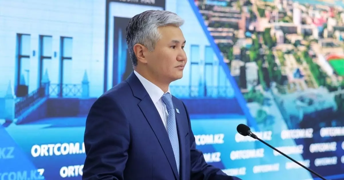  Ұлытау облысында әкімдік хатшысы бір уақытта үш жерде `жұмыс істеген`: өңір әкімі не дейді 