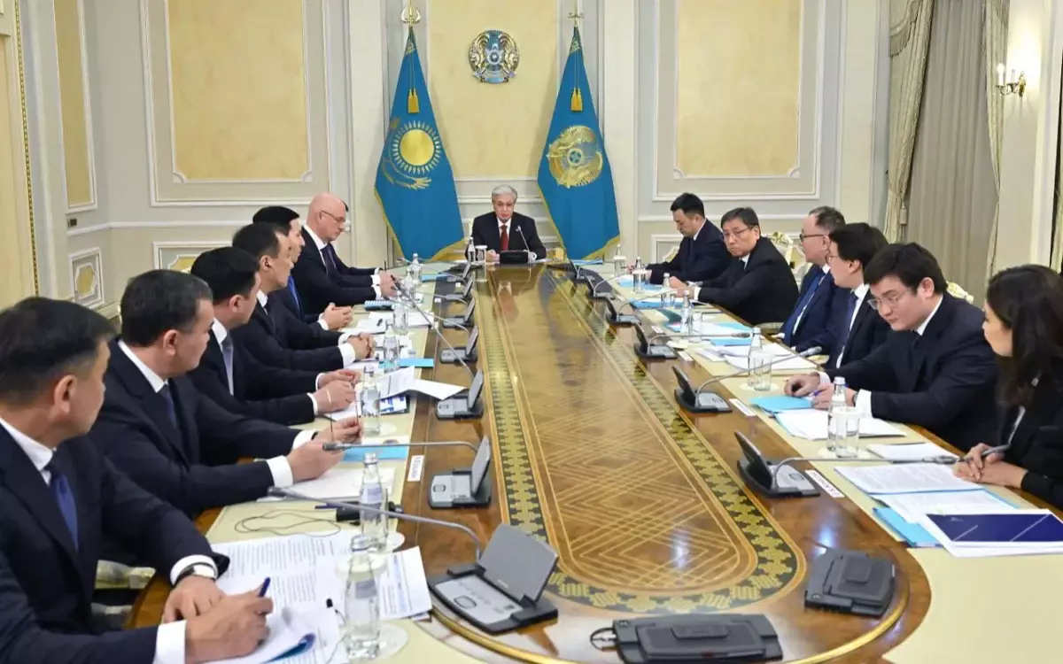 Әуежай қызметіндегі қазіргі тариф саясатын қайта қарауға баса мән беру керек - Мемлекет басшысы