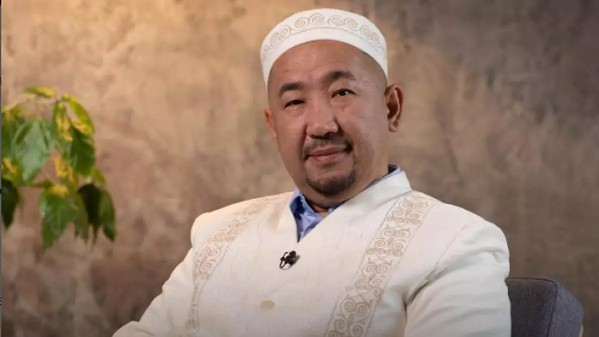 «Исламизация болмауы керек»: Нұралы ұстаз Нұрлан имамға шүйлікті
