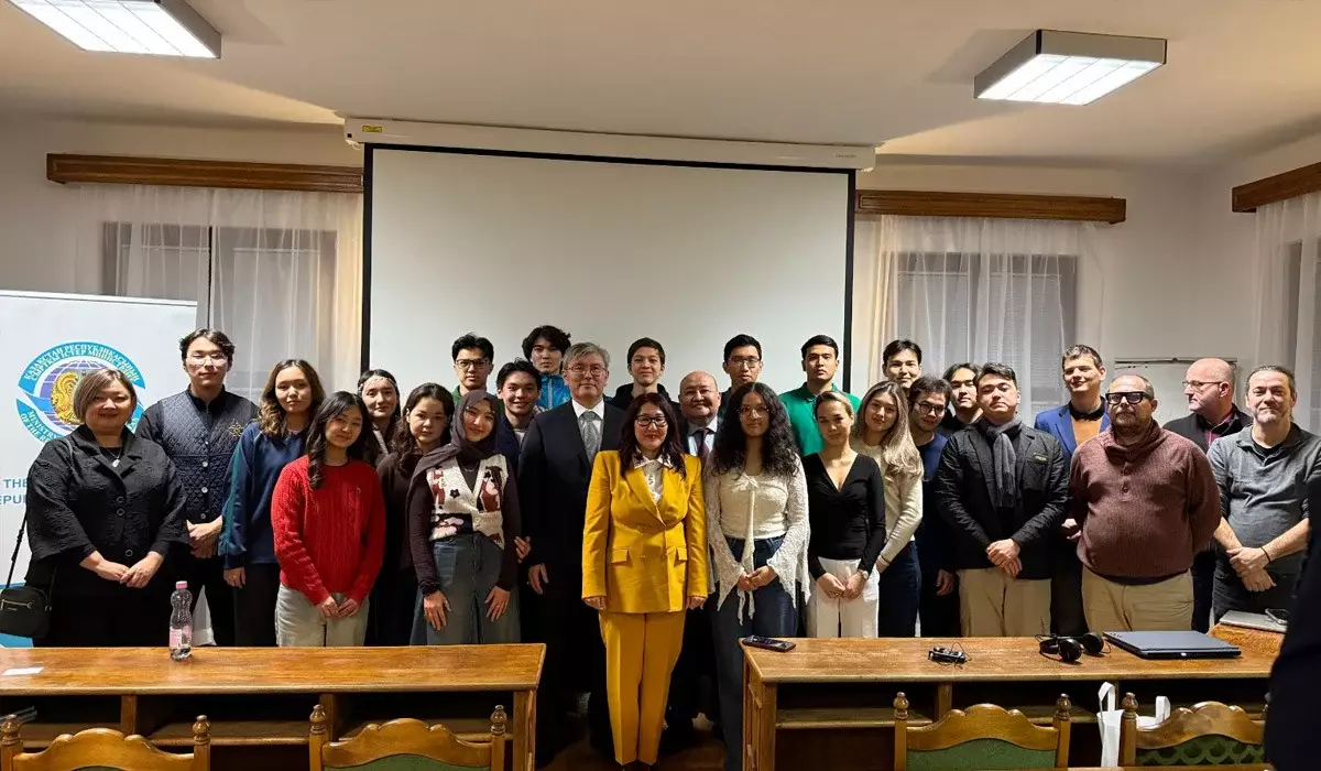 Мажарстанда оқитын қазақстандық студенттер қауымдастық құрды