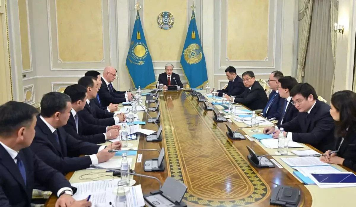 «Мы рискуем упустить наши возможности»: Токаев раскритиковал чиновников из-за ситуации с аэропортами