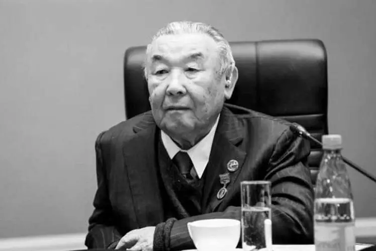 Токаев выразил соболезнования в связи с кончиной ученого Жабайхана Абдильдина