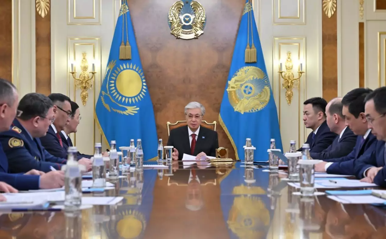 Токаев после выступления матерей погибших солдат провел совещание с военными