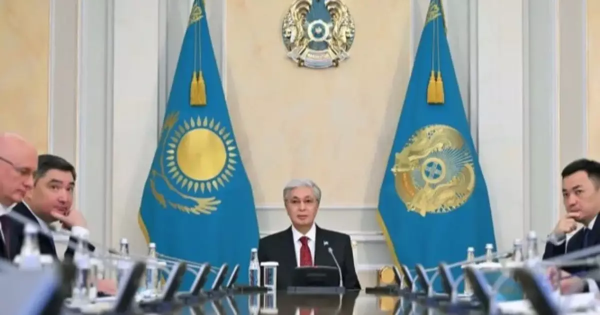  «Тиісті құжат қабылдамай отыр»: Президент Үкіметке шұғыл тапсырма берді 