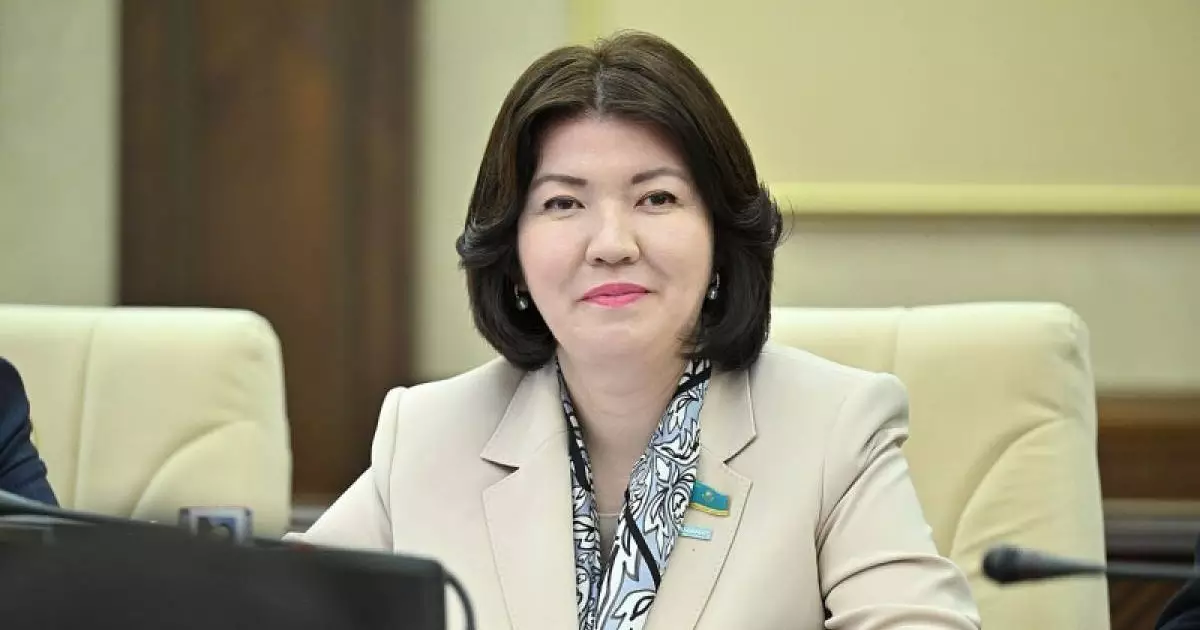  `100% үстемақы берілді`: Еліміздің бас педагогы көптің көкейіндегі мәселені ашып айтты 