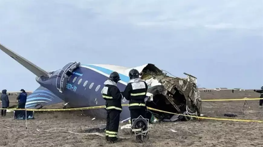 В Казахстане завершается расследование крушения пассажирского самолета AZAL.