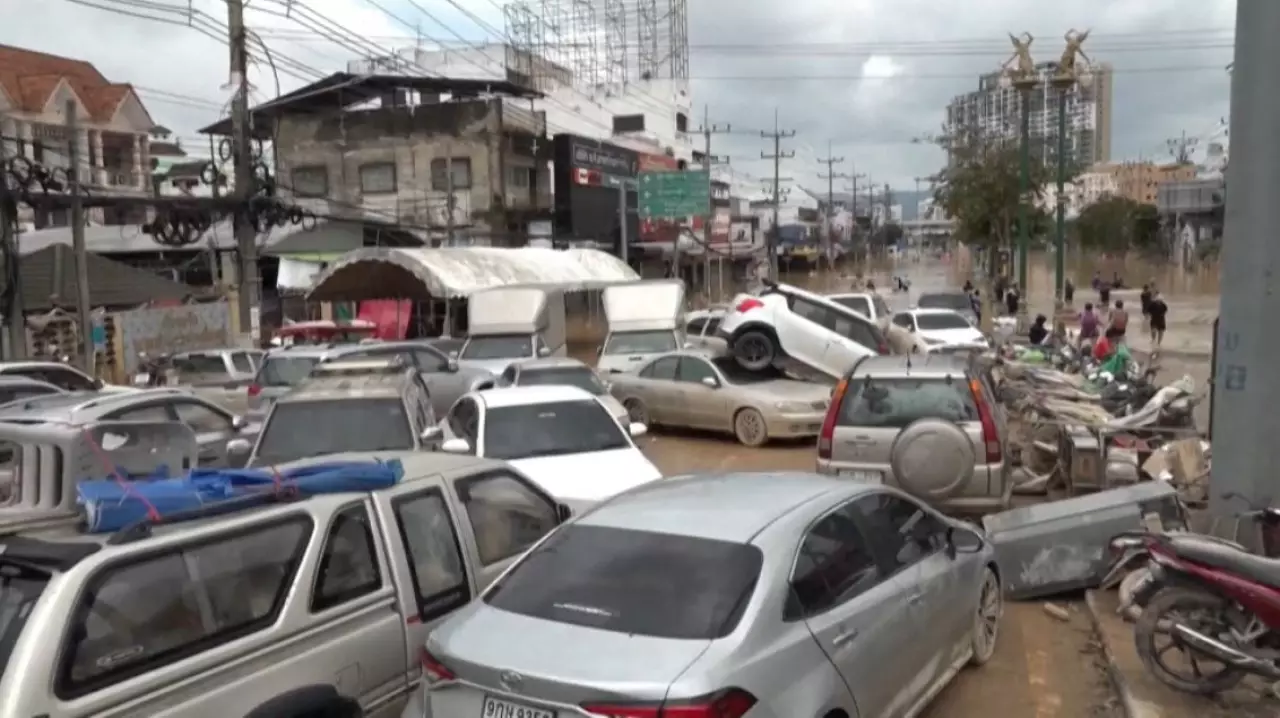 Наводнение в Таиланде: 267 погибших