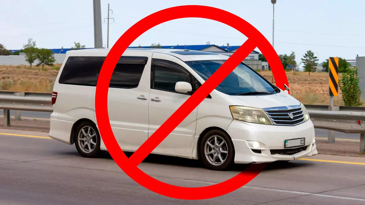 Депутат оң рөлді көліктермен жолаушы тасымалдауға тыйым салуды ұсынды