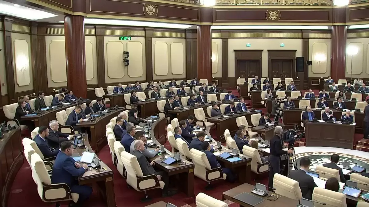 Мемлекет берген несиеге салынған кәсіпорындар банкрот болудың алдында тұр - депутат