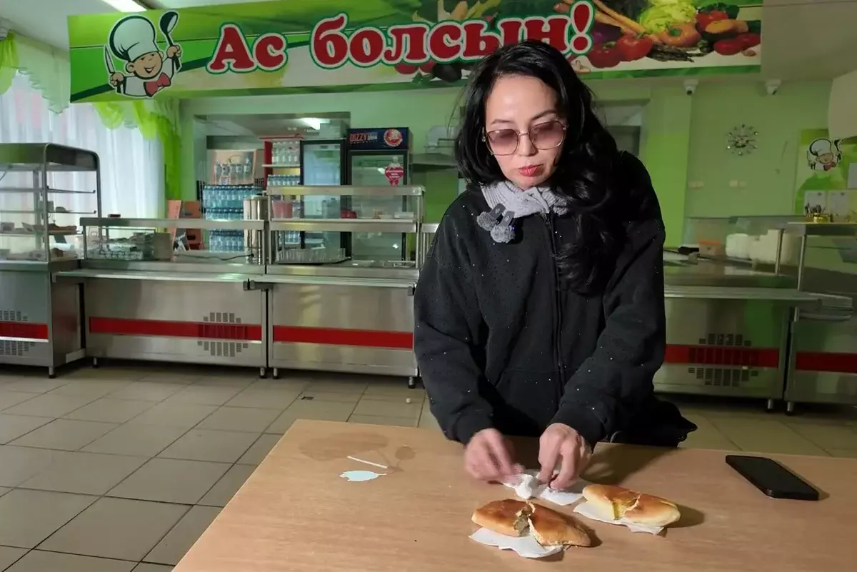 Из-за макарон с жуками – директор петропавловской школы лишилась работы