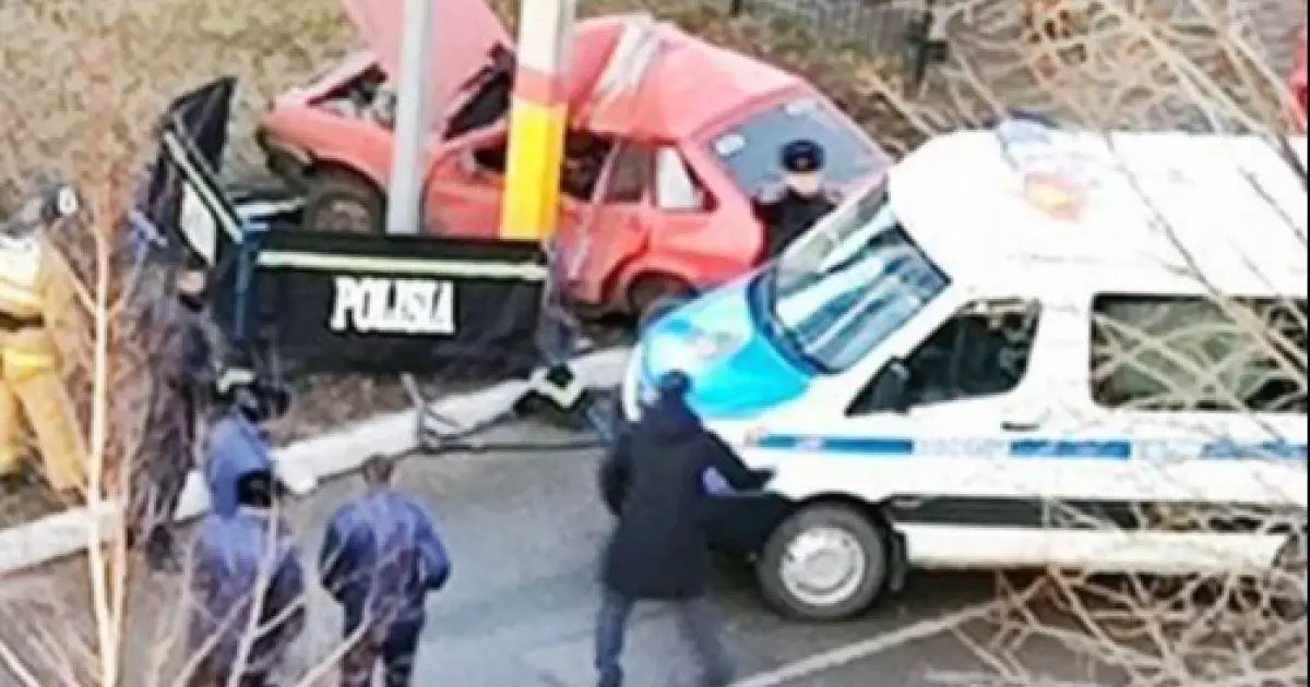 Қостанай облысында полициядан қашқан жүргізуші жол апатынан қаза тапты 