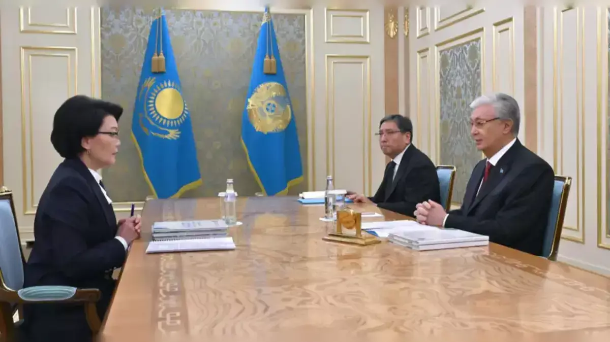 Пенсионная система и миграция – ключевые задачи для министра труда обозначил Токаев - новости на Lada.kz 03.12.2025