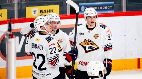 Безумная игра в КХЛ - "Металлург" с казахстанцами ушел с 0:3, забросив победный гол за секунду до конца матча (ВИДЕО)