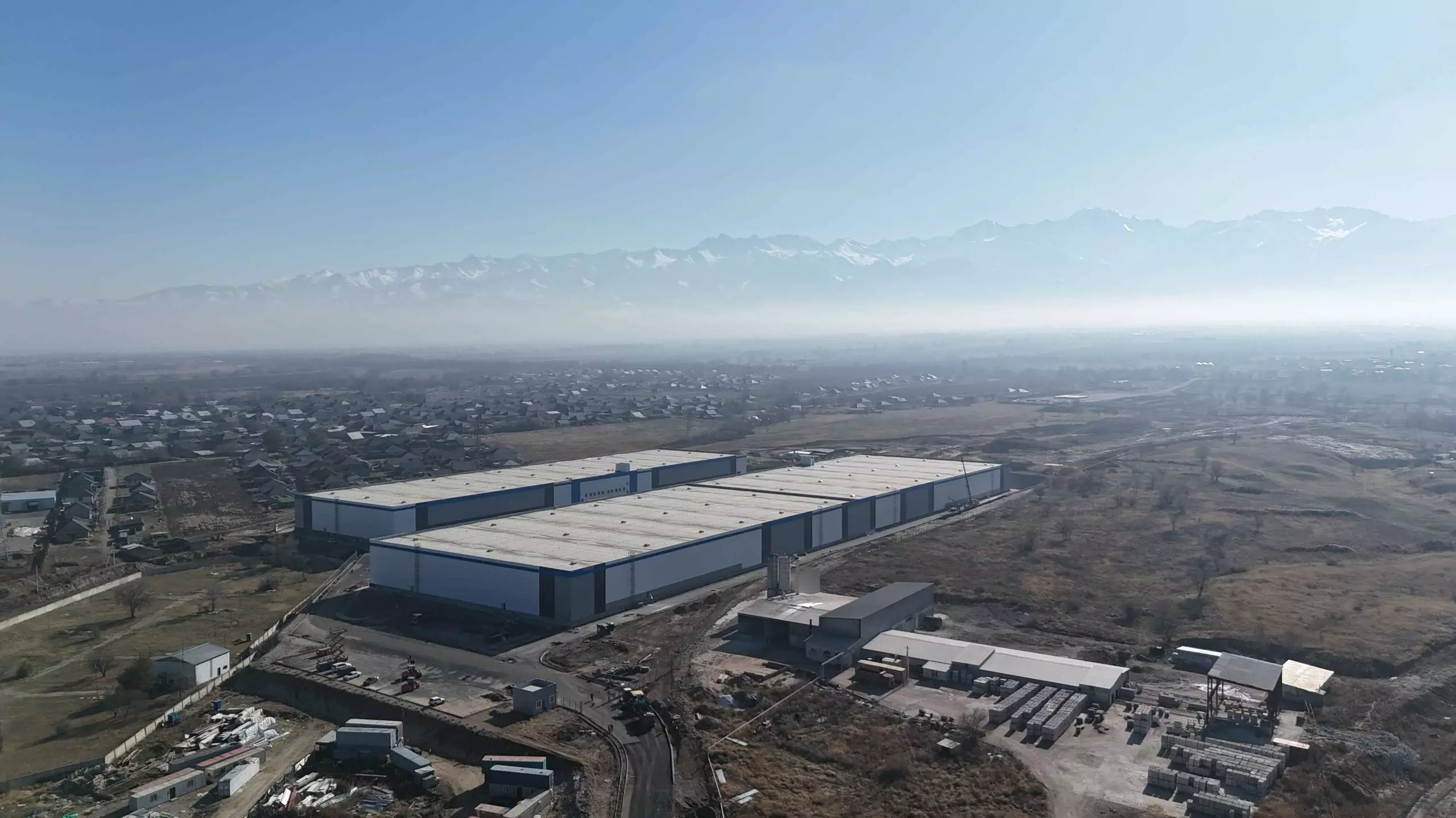 В Казахстане открыли один из крупнейших складских комплексов Retail Life.