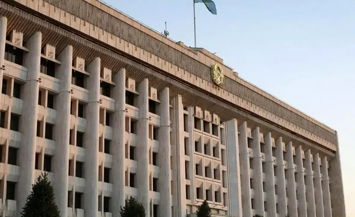 Акиматы в Казахстане получат «полицейские» полномочия: новые правила для жителей городов - новости на Lada.kz 03.12.2025