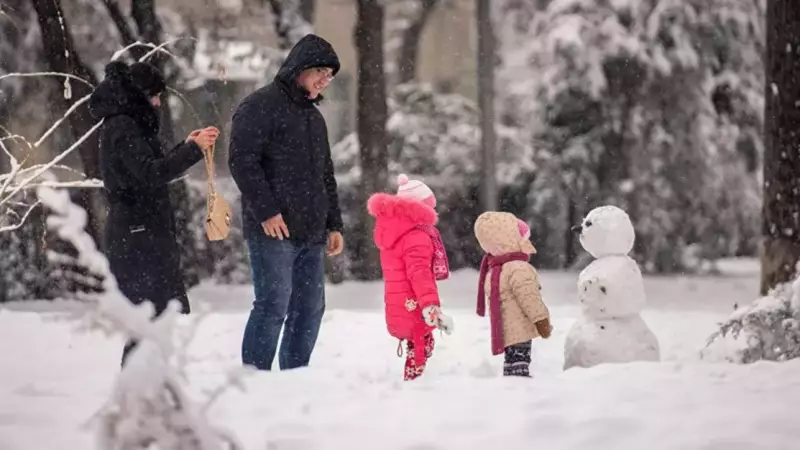 Снег, гололед и арктический холод: прогноз на декабрь в Казахстане