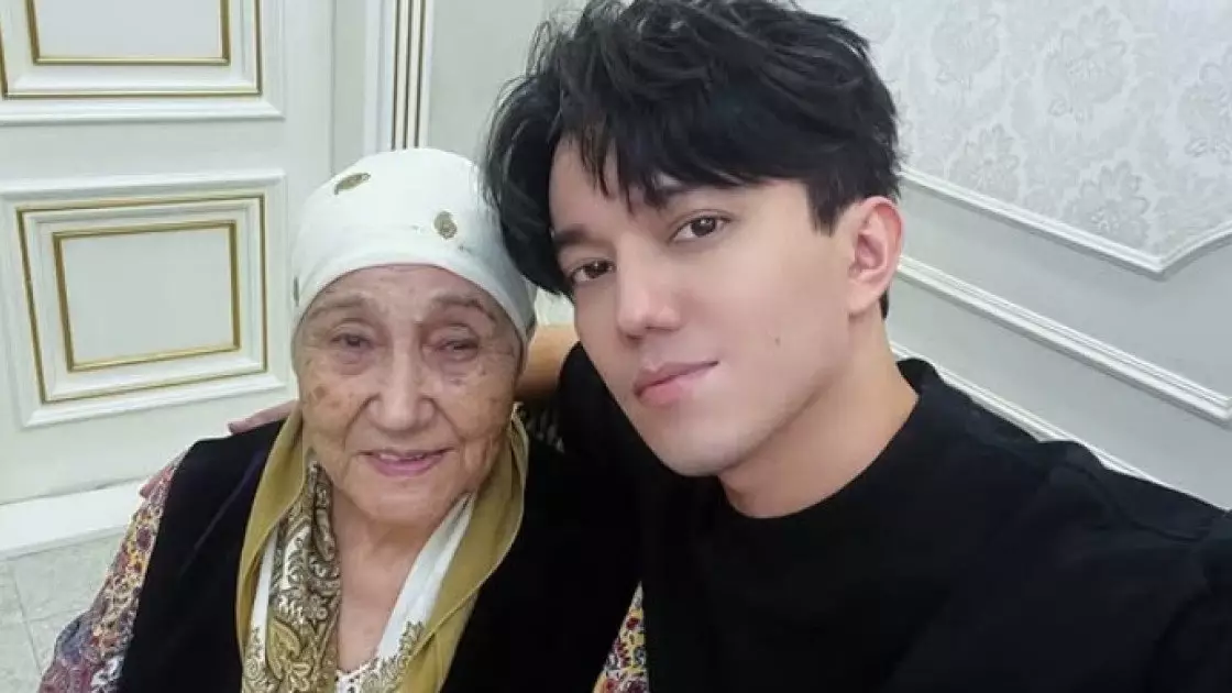 "Мінезі ауыр": Димаштың әжесі немересінің кемшілігін айтты