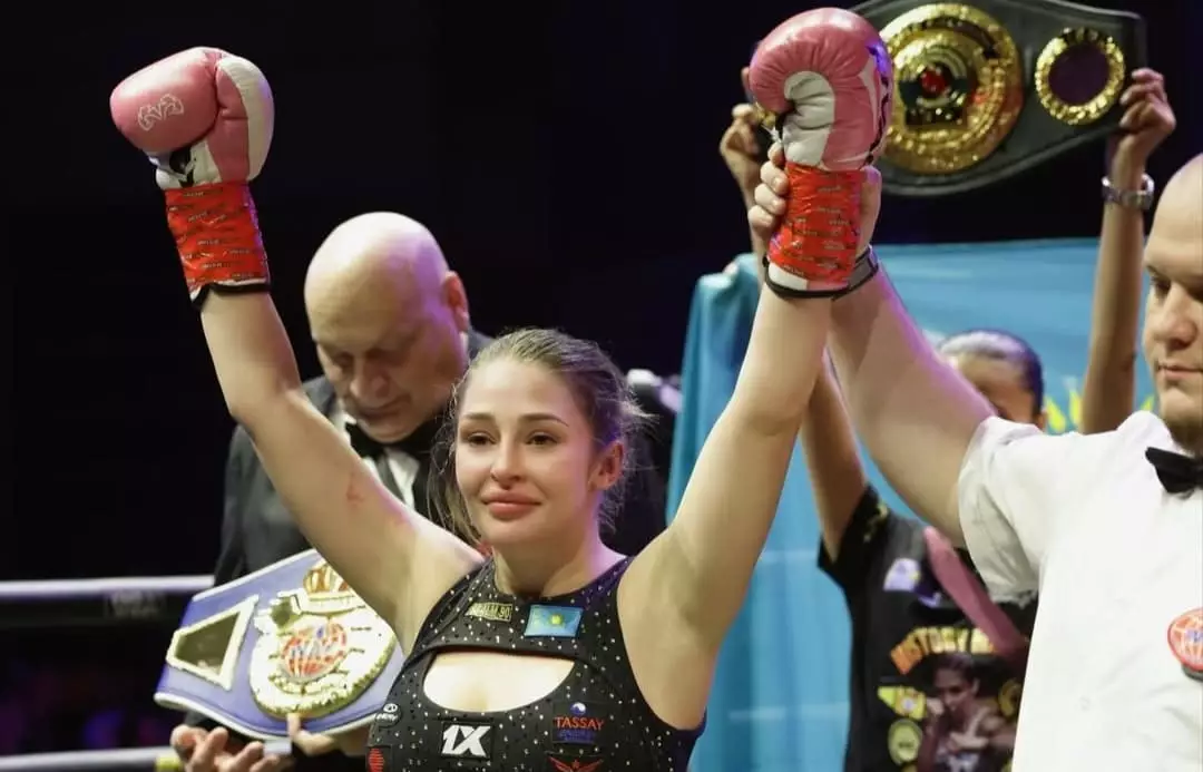 Ангелина Лукас қарсыласын нокаутпен жеңді