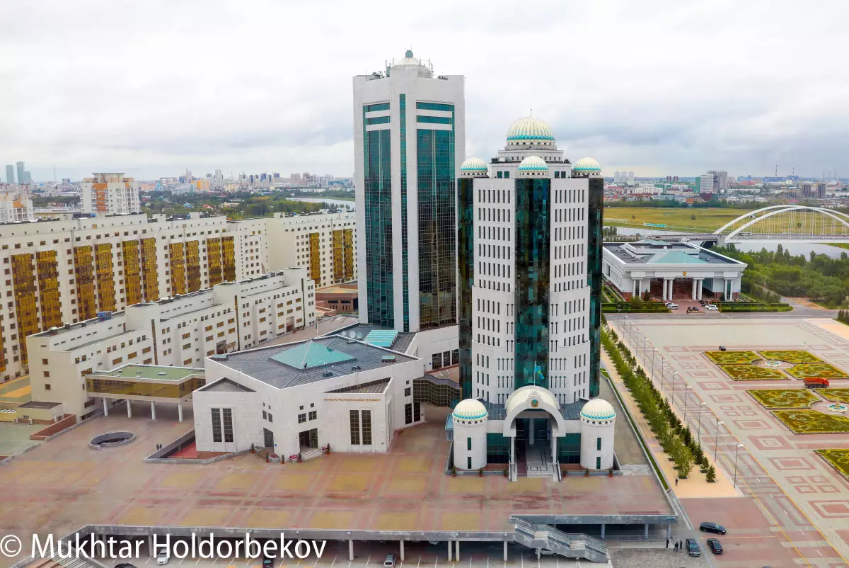 В Сенате отложили рассмотрение законопроекта по запрету пропаганды ЛГБТ