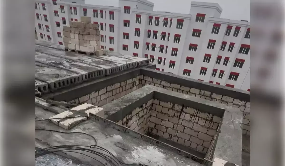 Лифт шахтасына құлап кеткен:  Маңғыстауда 20 жастағы жігіт көз жұмды