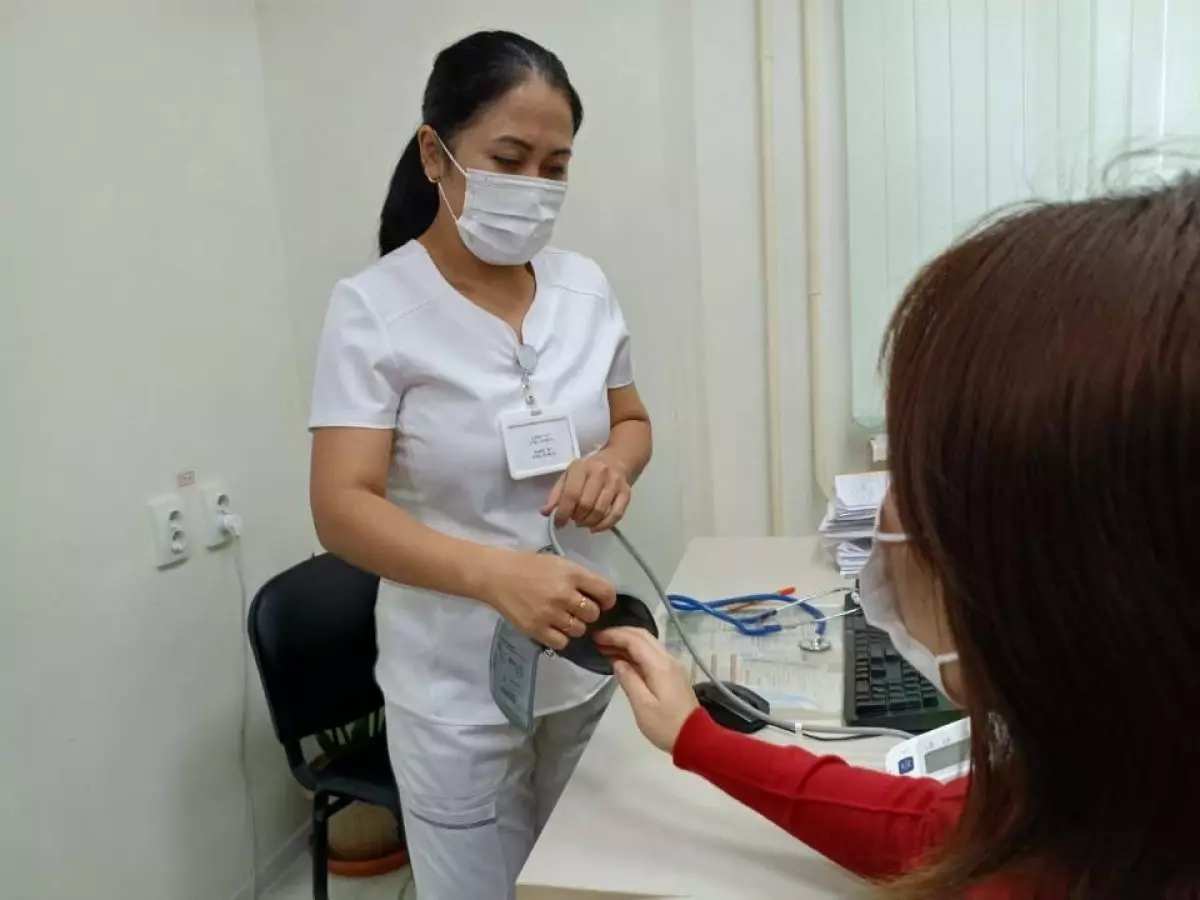 Беременным астанчанкам будут бесплатно выдавать противовирусные препараты