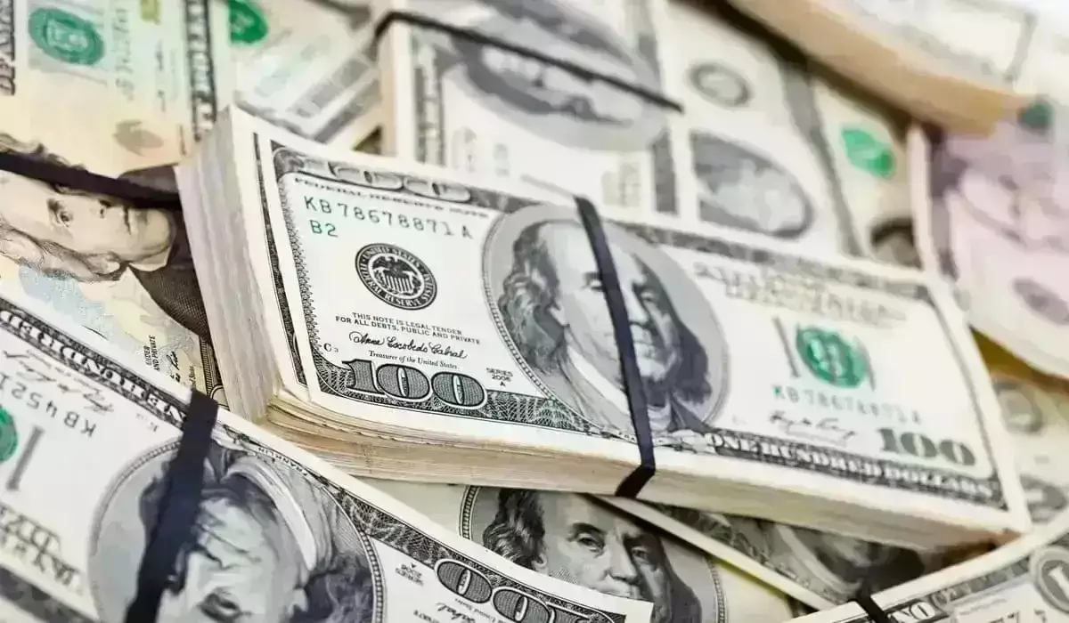 Доллар 499 теңгеге дейін арзандады: Ұлттық банк себебін жария етті